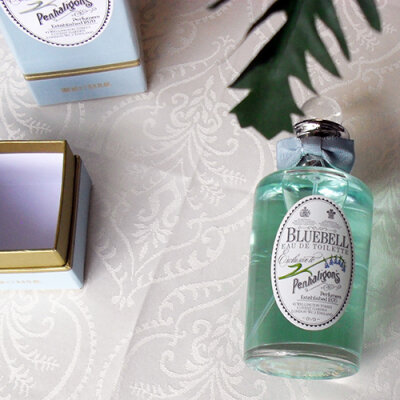 Penhaligon\'s Bluebell – Ein sommerlich blumig blaues Parfüm - Penhaligon\'s Bluebell – Ein sommerlich blumig blaues Parfüm